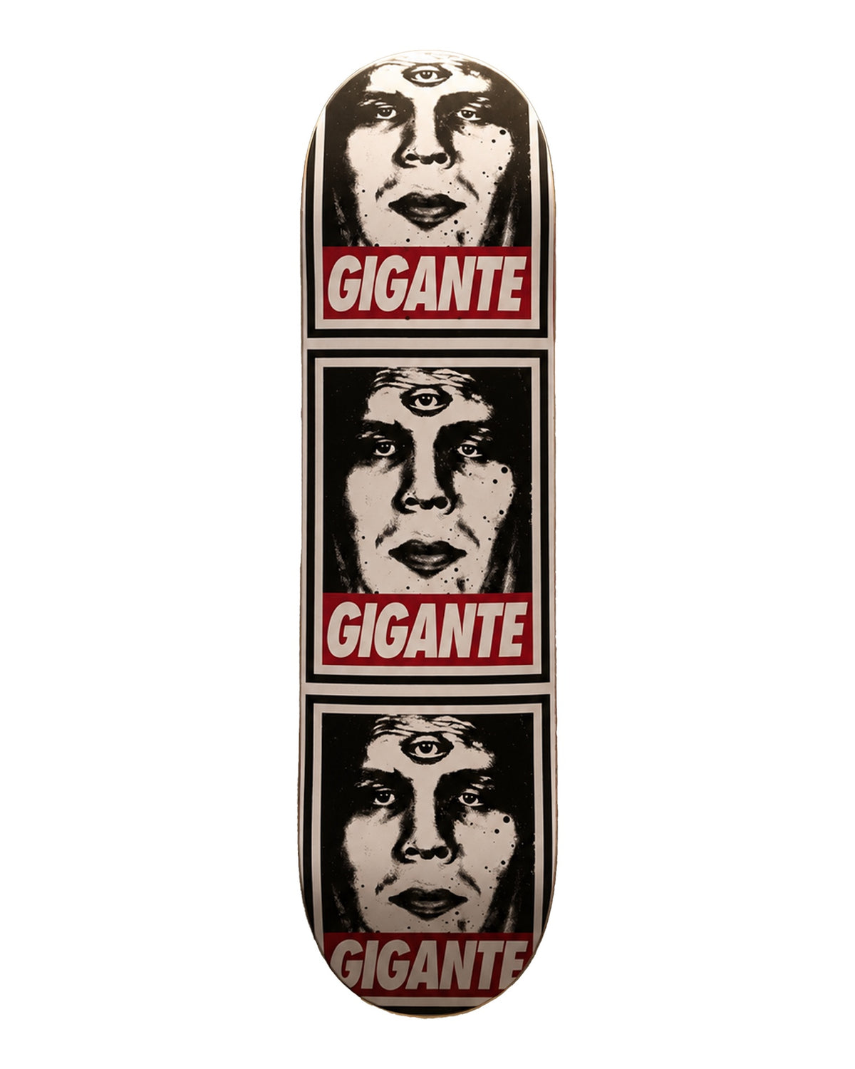 FAIREY X PELAYO: GIGANTE SKATEBOARD